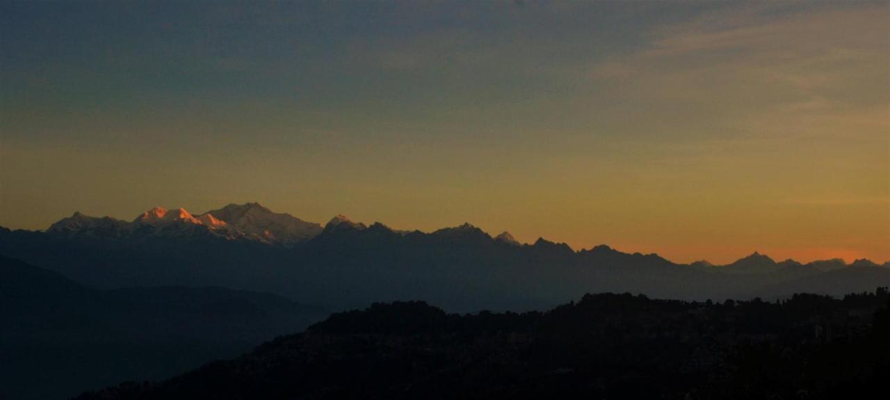West Point Backpackers Hostel Darjeeling  Bagian luar foto